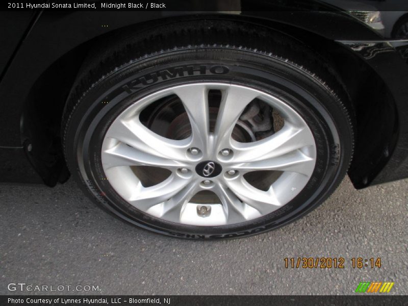 Midnight Black / Black 2011 Hyundai Sonata Limited