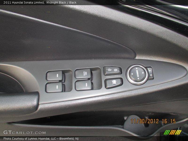 Midnight Black / Black 2011 Hyundai Sonata Limited
