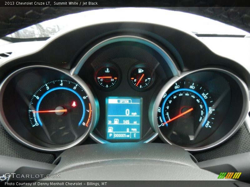 Summit White / Jet Black 2013 Chevrolet Cruze LT