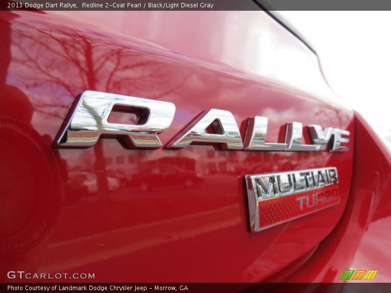 Redline 2-Coat Pearl / Black/Light Diesel Gray 2013 Dodge Dart Rallye