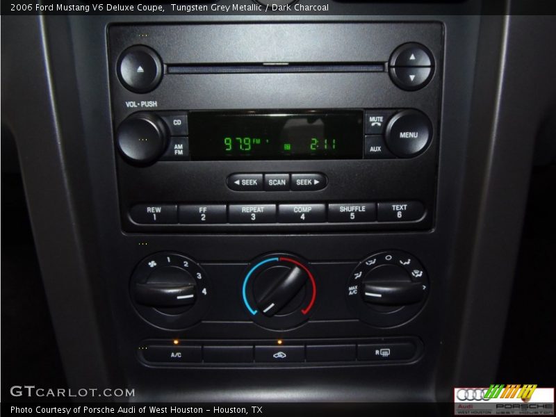 Tungsten Grey Metallic / Dark Charcoal 2006 Ford Mustang V6 Deluxe Coupe
