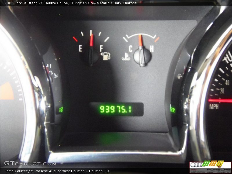 Tungsten Grey Metallic / Dark Charcoal 2006 Ford Mustang V6 Deluxe Coupe