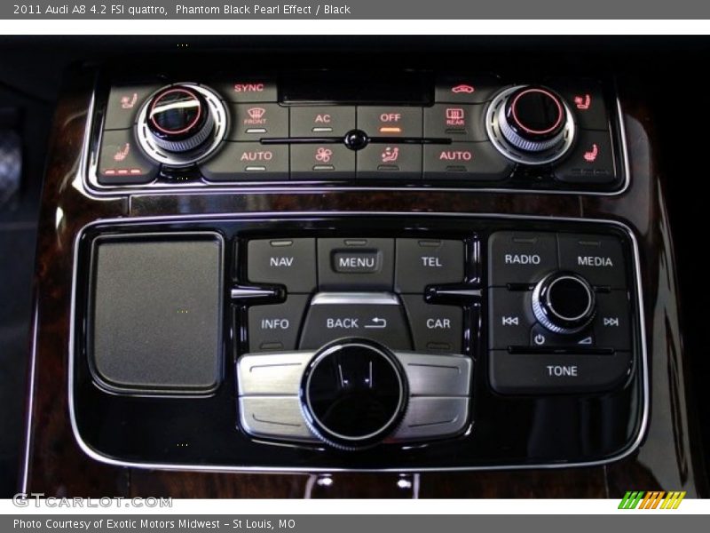 Phantom Black Pearl Effect / Black 2011 Audi A8 4.2 FSI quattro