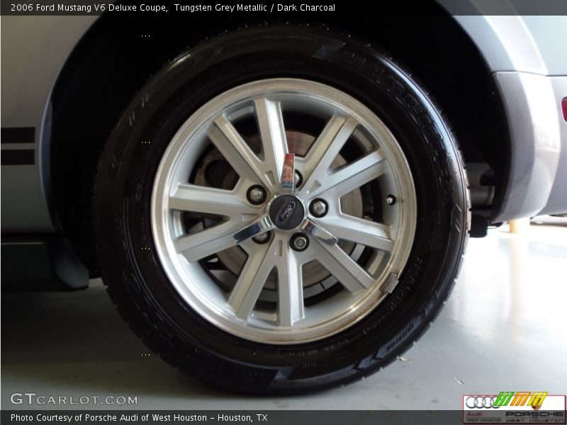 Tungsten Grey Metallic / Dark Charcoal 2006 Ford Mustang V6 Deluxe Coupe