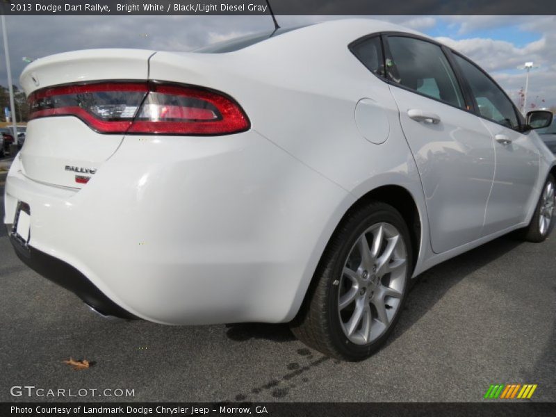 Bright White / Black/Light Diesel Gray 2013 Dodge Dart Rallye