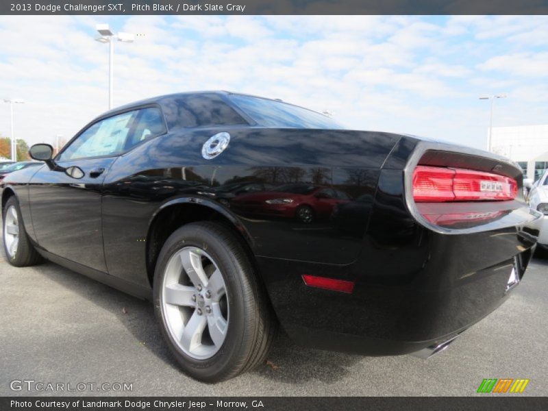 Pitch Black / Dark Slate Gray 2013 Dodge Challenger SXT