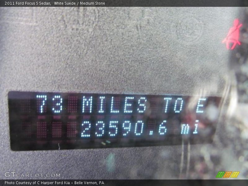 White Suede / Medium Stone 2011 Ford Focus S Sedan