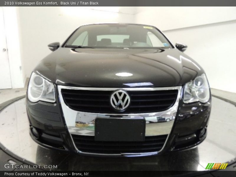 Black Uni / Titan Black 2010 Volkswagen Eos Komfort