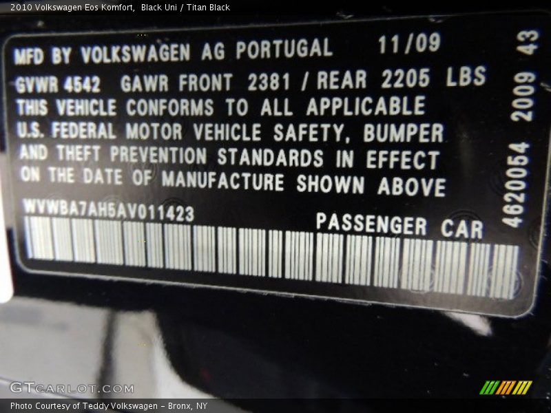 Black Uni / Titan Black 2010 Volkswagen Eos Komfort