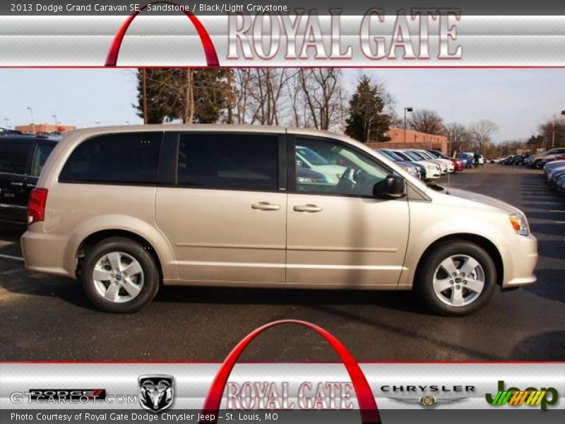 Sandstone / Black/Light Graystone 2013 Dodge Grand Caravan SE