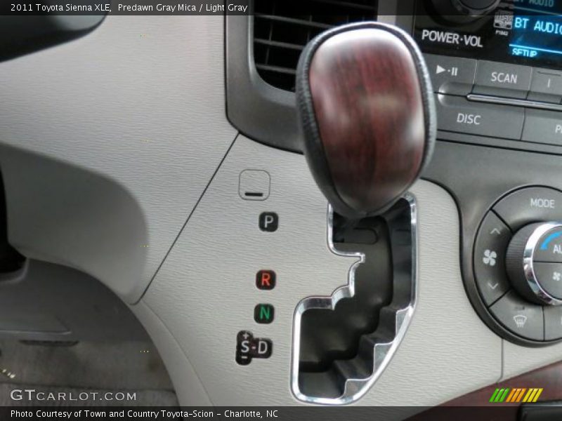 Predawn Gray Mica / Light Gray 2011 Toyota Sienna XLE