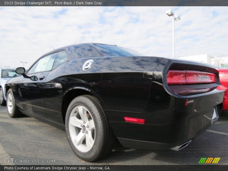 Pitch Black / Dark Slate Gray 2013 Dodge Challenger SXT