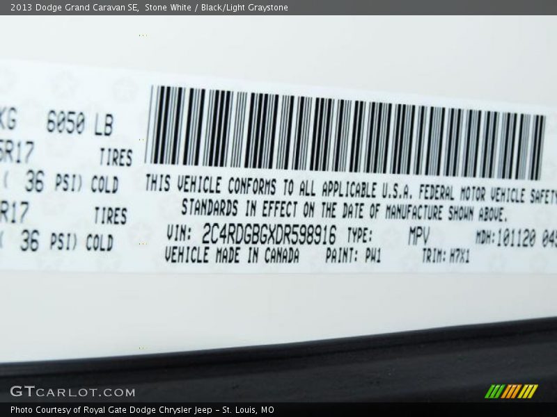 Stone White / Black/Light Graystone 2013 Dodge Grand Caravan SE