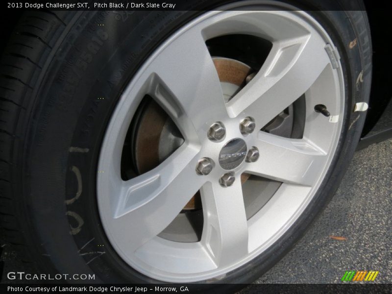 Pitch Black / Dark Slate Gray 2013 Dodge Challenger SXT