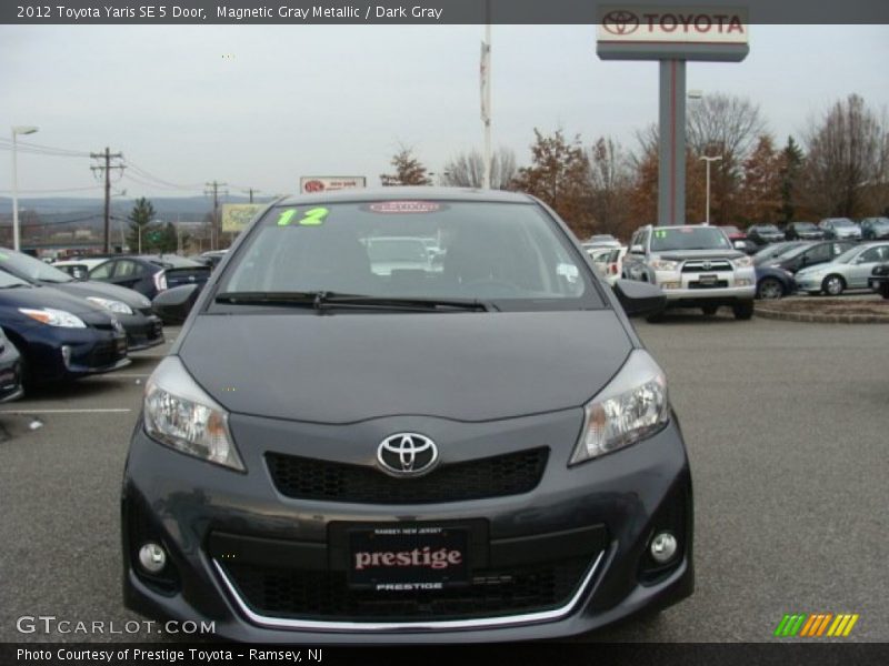 Magnetic Gray Metallic / Dark Gray 2012 Toyota Yaris SE 5 Door