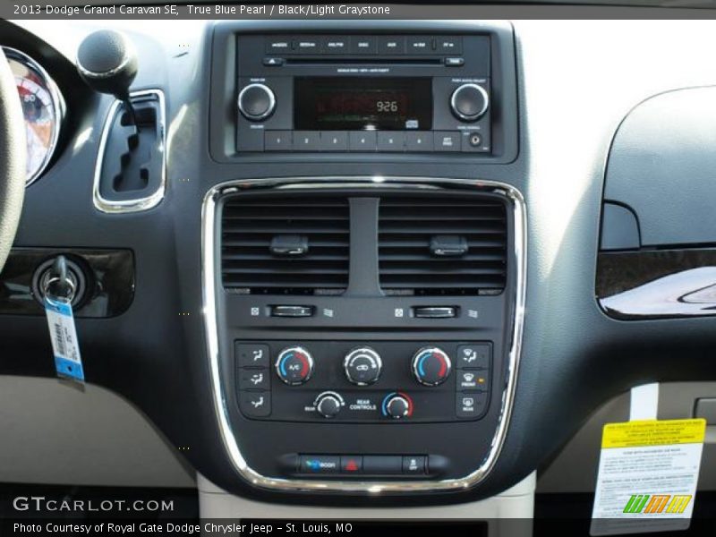 True Blue Pearl / Black/Light Graystone 2013 Dodge Grand Caravan SE