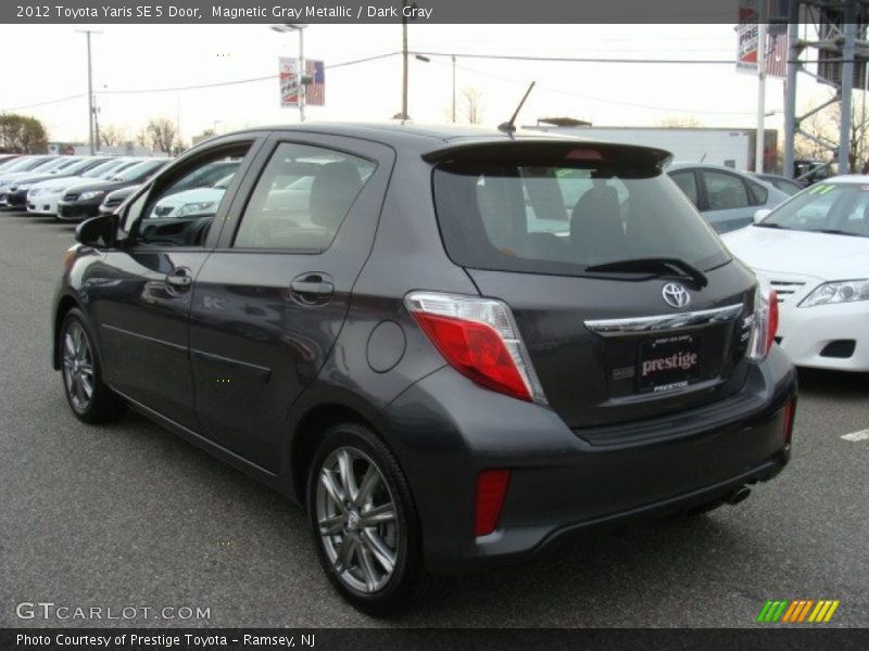 Magnetic Gray Metallic / Dark Gray 2012 Toyota Yaris SE 5 Door