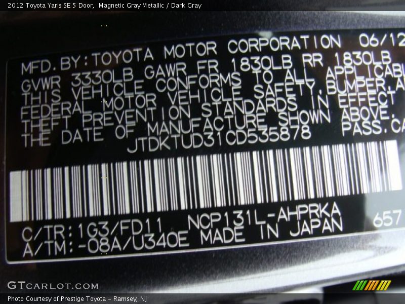 Magnetic Gray Metallic / Dark Gray 2012 Toyota Yaris SE 5 Door