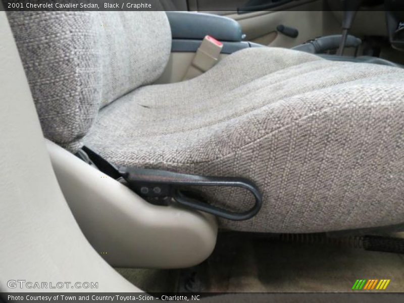 Black / Graphite 2001 Chevrolet Cavalier Sedan