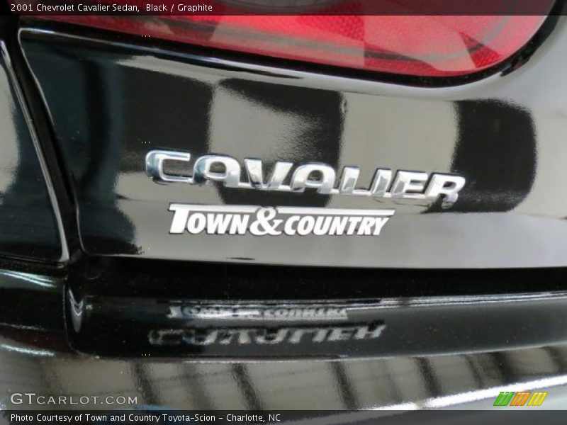 Black / Graphite 2001 Chevrolet Cavalier Sedan