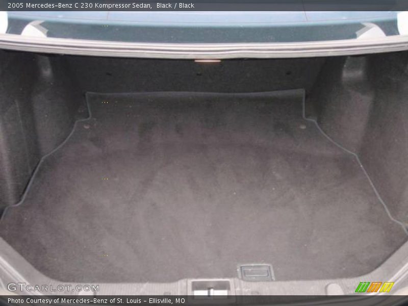 Black / Black 2005 Mercedes-Benz C 230 Kompressor Sedan