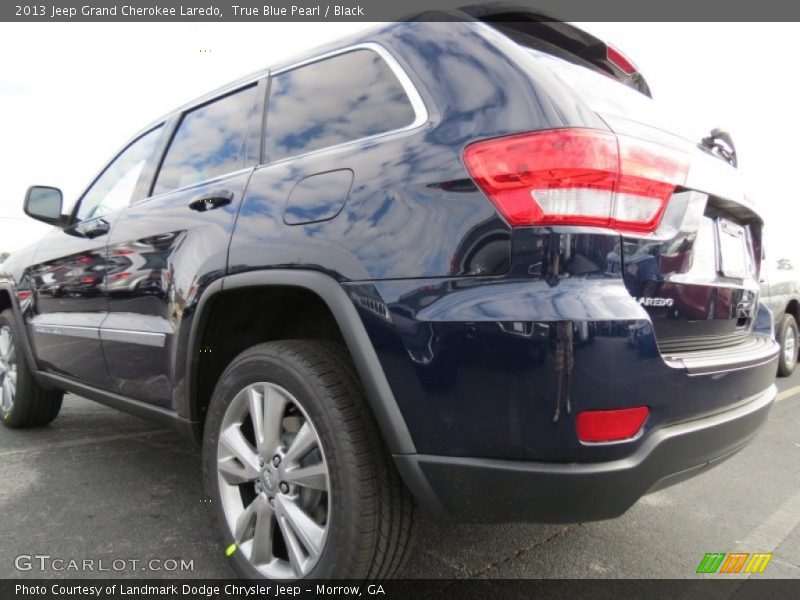True Blue Pearl / Black 2013 Jeep Grand Cherokee Laredo