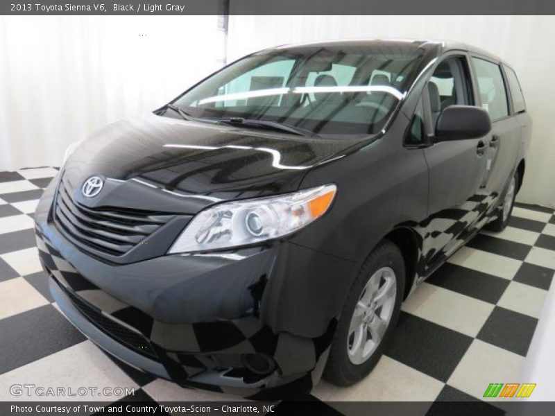 Black / Light Gray 2013 Toyota Sienna V6