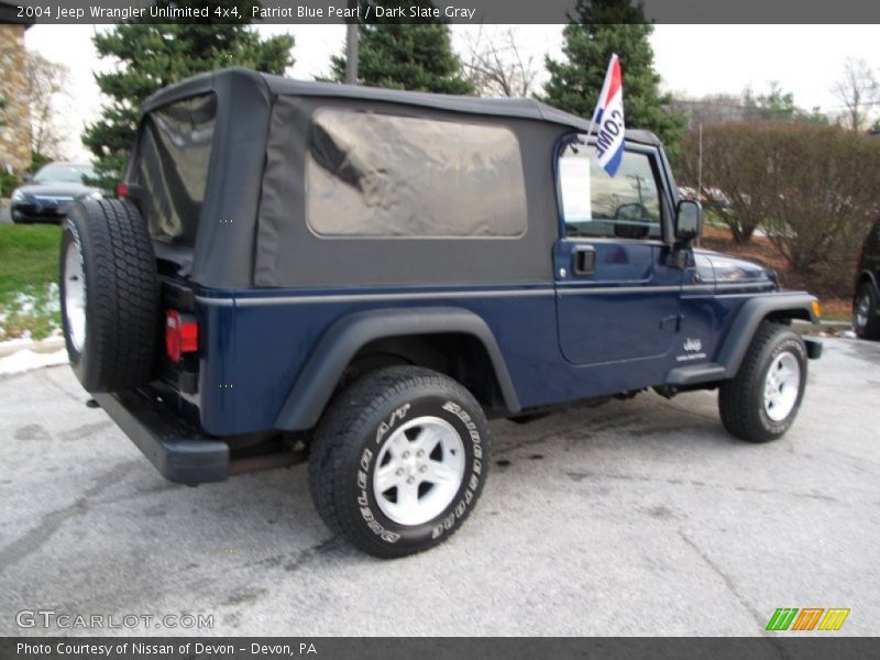 Patriot Blue Pearl / Dark Slate Gray 2004 Jeep Wrangler Unlimited 4x4