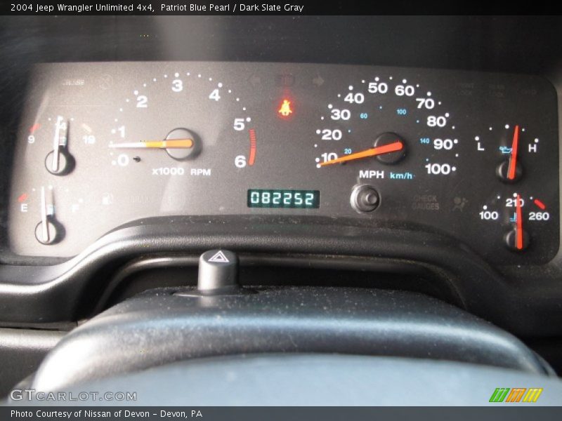 Patriot Blue Pearl / Dark Slate Gray 2004 Jeep Wrangler Unlimited 4x4