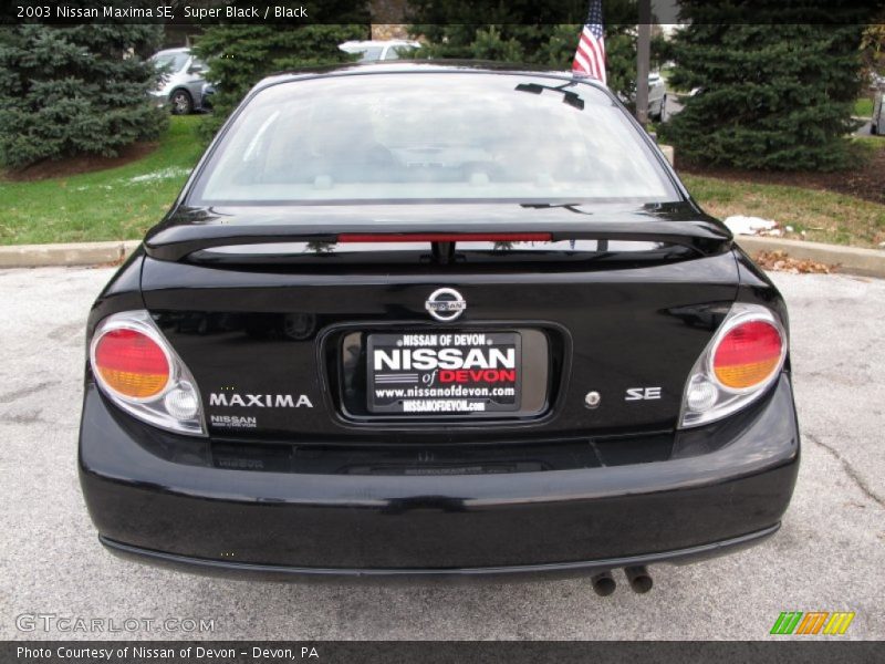 Super Black / Black 2003 Nissan Maxima SE
