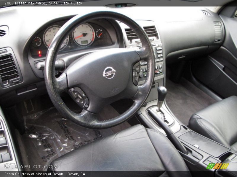 Super Black / Black 2003 Nissan Maxima SE