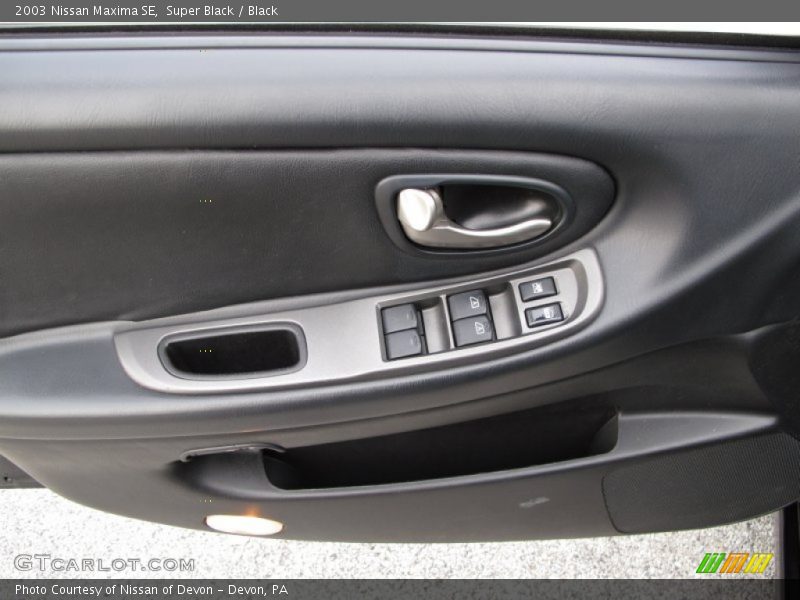 Super Black / Black 2003 Nissan Maxima SE
