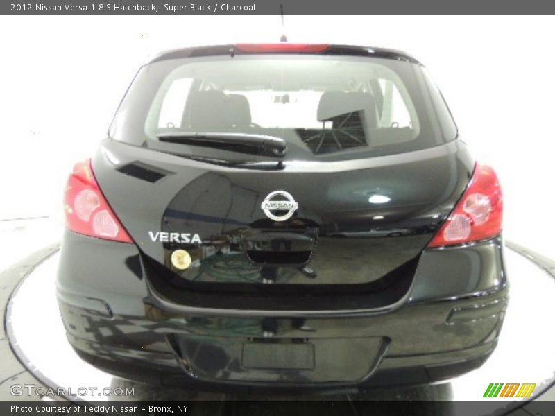 Super Black / Charcoal 2012 Nissan Versa 1.8 S Hatchback