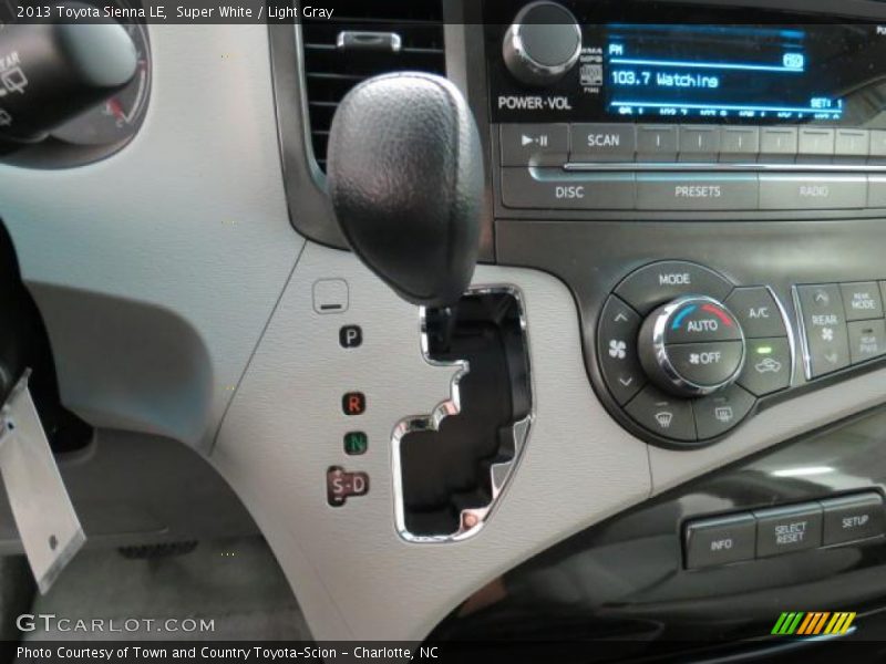 Super White / Light Gray 2013 Toyota Sienna LE
