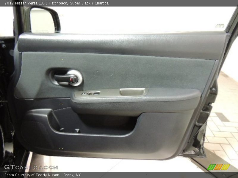 Super Black / Charcoal 2012 Nissan Versa 1.8 S Hatchback