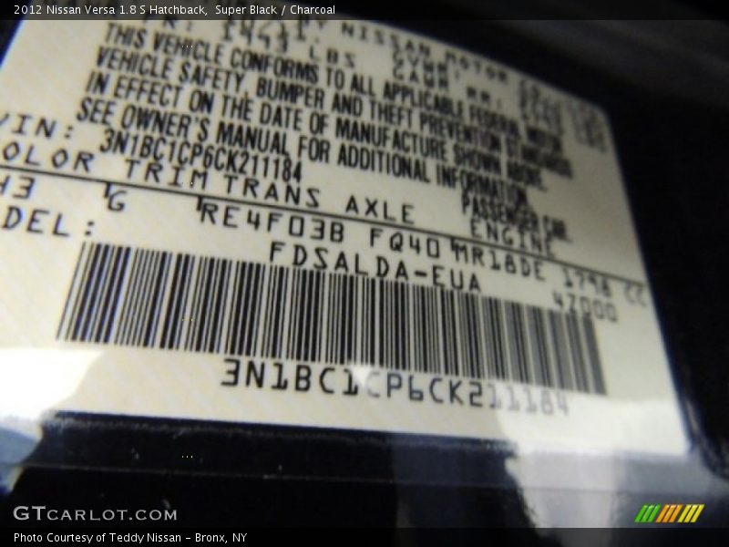 Super Black / Charcoal 2012 Nissan Versa 1.8 S Hatchback