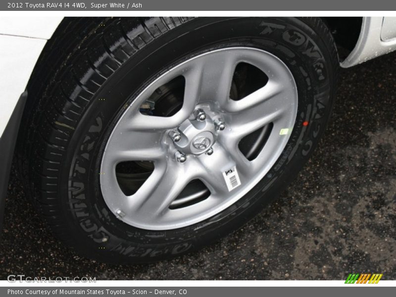 Super White / Ash 2012 Toyota RAV4 I4 4WD