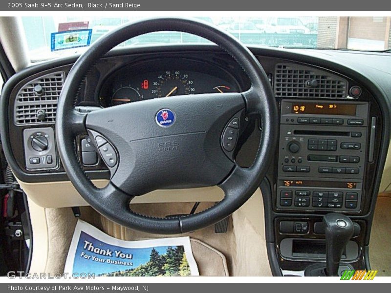 Black / Sand Beige 2005 Saab 9-5 Arc Sedan