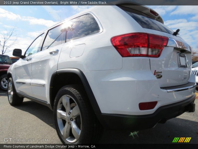 Bright White / New Saddle/Black 2013 Jeep Grand Cherokee Overland