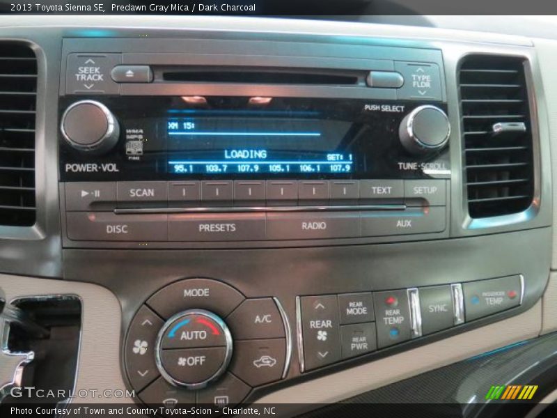 Controls of 2013 Sienna SE