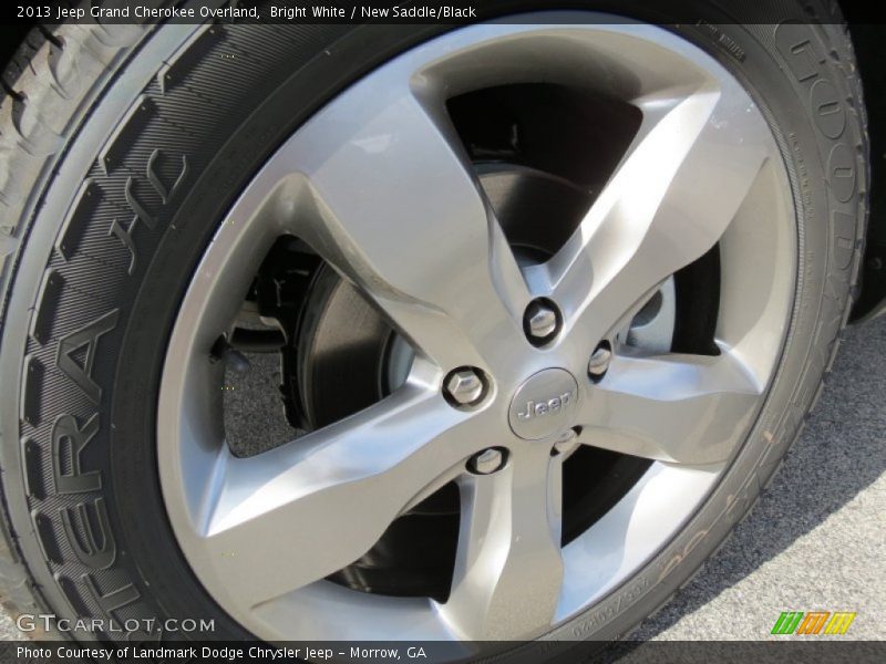 Bright White / New Saddle/Black 2013 Jeep Grand Cherokee Overland