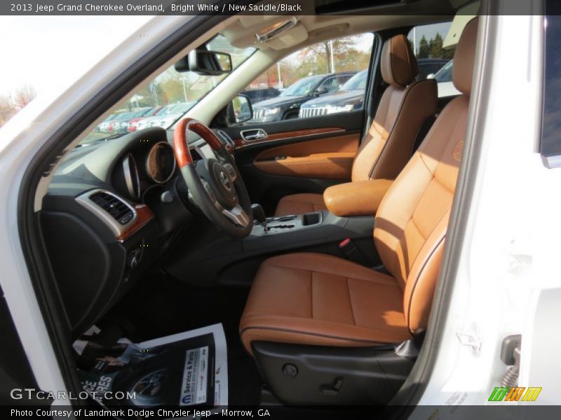 Bright White / New Saddle/Black 2013 Jeep Grand Cherokee Overland