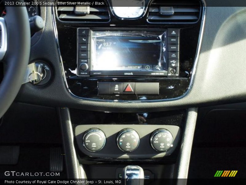 Billet Silver Metallic / Black 2013 Chrysler 200 S Sedan