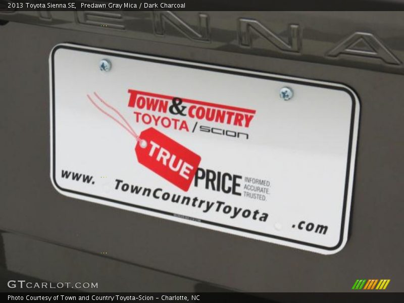Predawn Gray Mica / Dark Charcoal 2013 Toyota Sienna SE