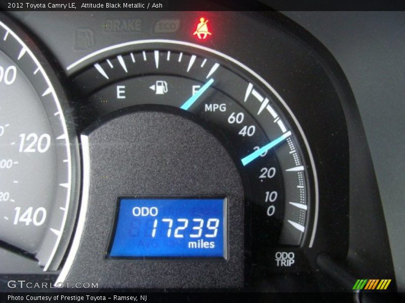 Attitude Black Metallic / Ash 2012 Toyota Camry LE