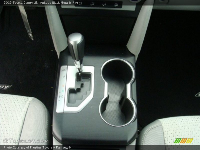 Attitude Black Metallic / Ash 2012 Toyota Camry LE