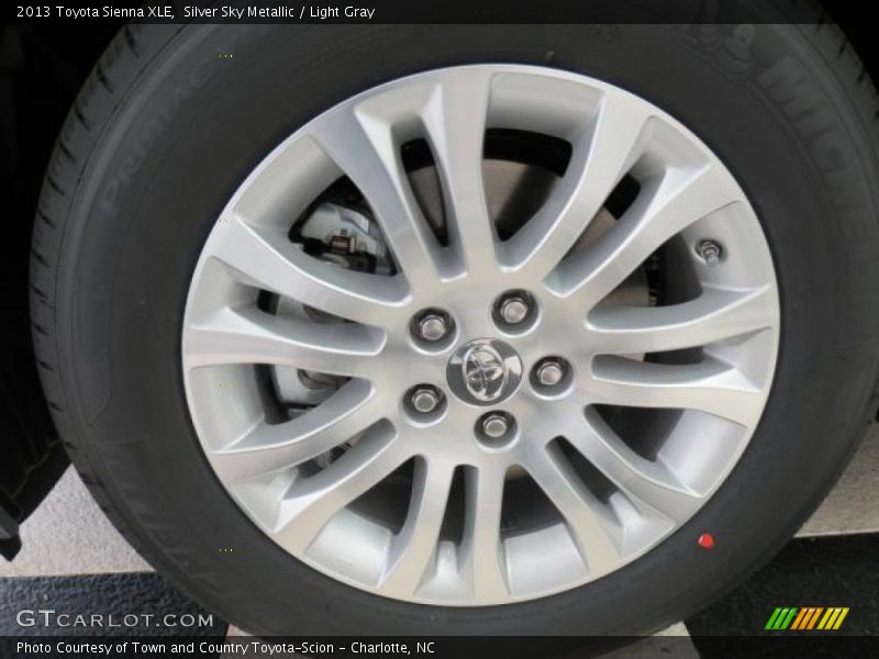 Silver Sky Metallic / Light Gray 2013 Toyota Sienna XLE