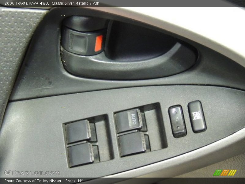 Classic Silver Metallic / Ash 2006 Toyota RAV4 4WD