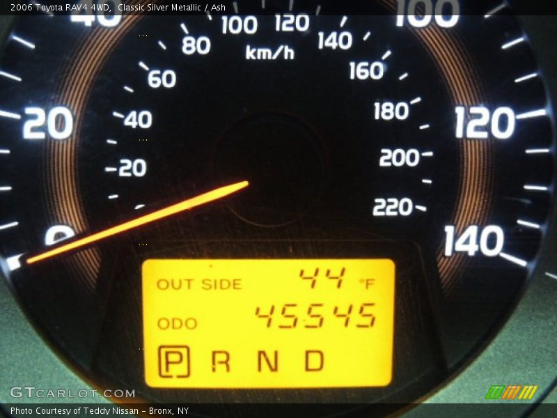 Classic Silver Metallic / Ash 2006 Toyota RAV4 4WD