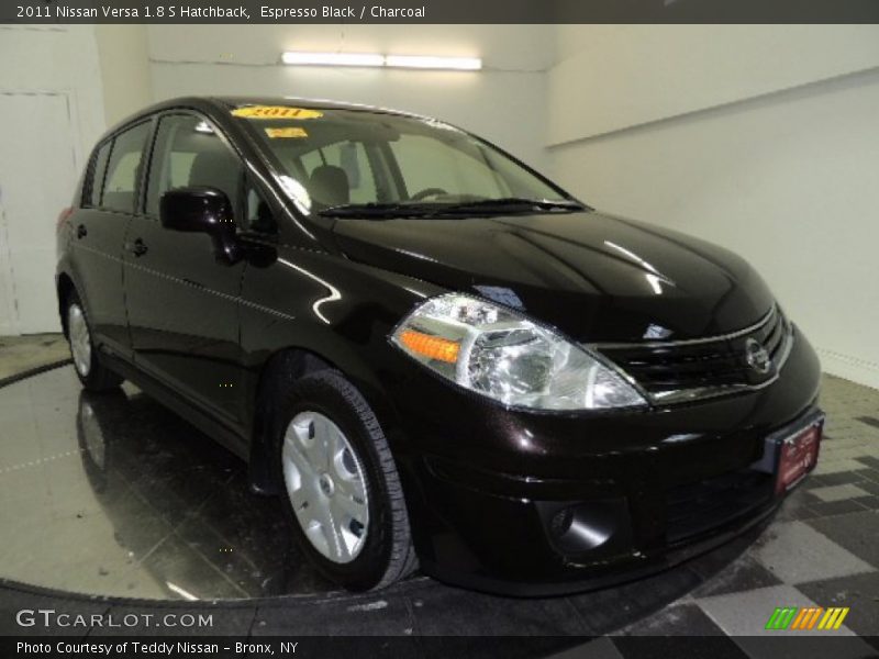 Espresso Black / Charcoal 2011 Nissan Versa 1.8 S Hatchback